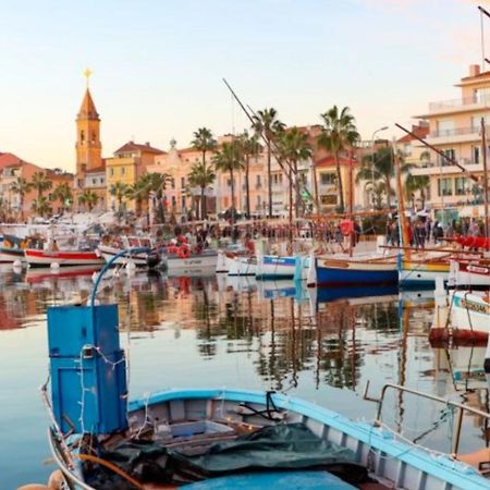 Les Nuits Etoilees, Studio Terrasse Apercu Mer, Tres Lumineux, Ac, 100M Du Port Sanary Екстериор снимка